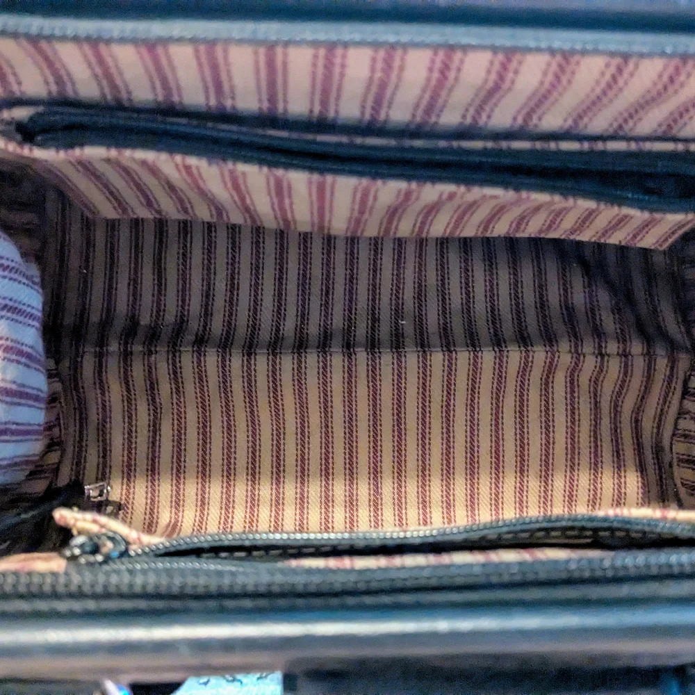 Brighton Vintage Blue Rose Tapestry & Leather Handbag EUC - Picture 9 of 9